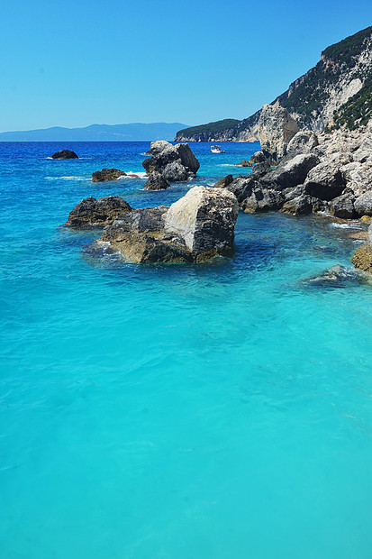 希腊莱夫卡达的夏季海景图片
