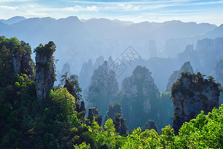 中国著名的旅游景点张家界石柱崖山日落湖南武陵源张家界山脉,中国图片