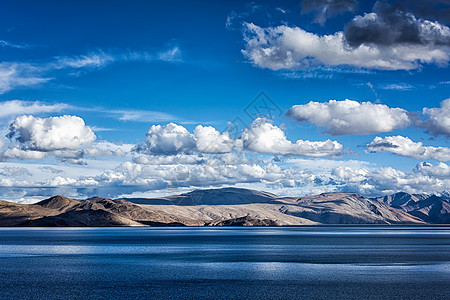 喜马拉雅山的喜马拉雅山湖TSO莫里里科尔佐克,昌桑地区,拉达克,查谟克什米尔,喜马拉雅山的TsoMoriri湖图片
