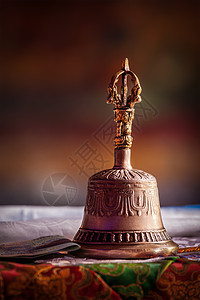 吐鲁克贡帕佛教寺院的宗教钟拉达克,佛教寺院的宗教钟图片