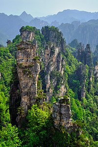 中国著名的旅游景点张家界石柱崖山日落湖南武陵源张家界山脉,中国图片