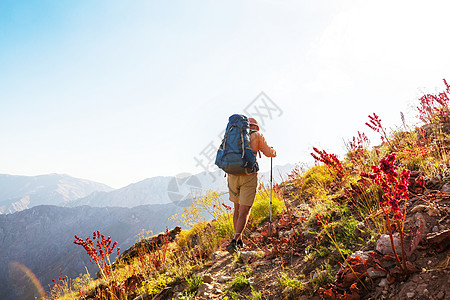 乌兹别克斯坦的钦根山徒步旅行图片