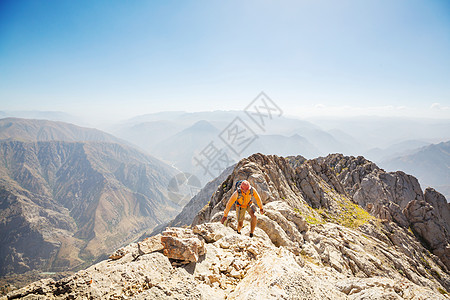 乌兹别克斯坦的钦根山徒步旅行图片