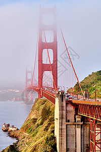 金门大桥视图雾晨,旧金山,加利福尼亚州,美国图片