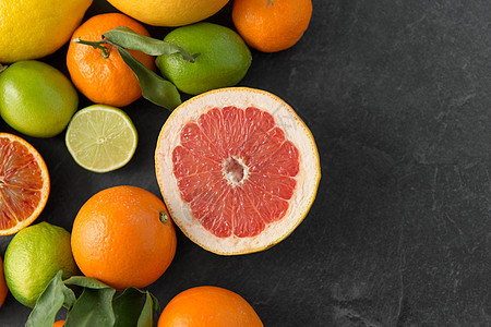 食物,健康饮食素食柑橘类水果石桌上石桌上柑橘类水果图片