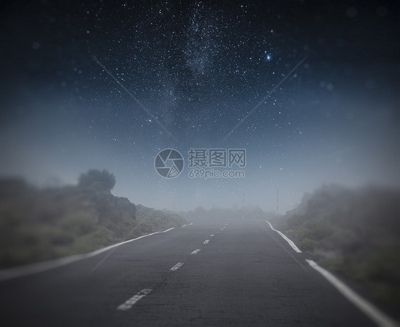 星空路上天体摄影图片