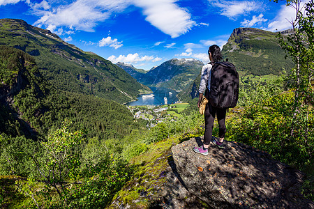 吉兰格峡湾,美丽的自然挪威全景距离sunnylvsfjorden15公里93英里长的,它storfjorden图片