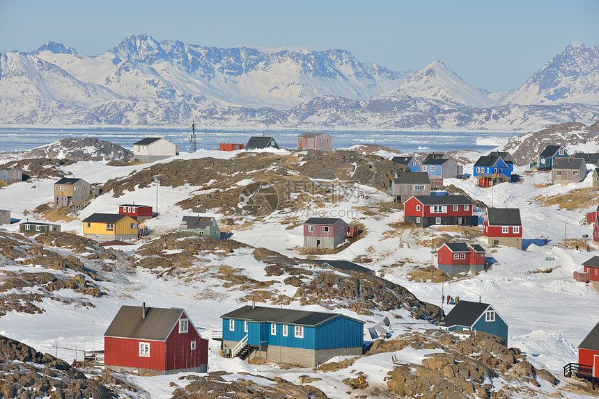 春天格陵兰五颜六色的房子图片
