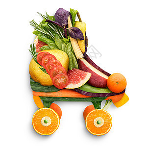 健康食品的四轮溜冰鞋,由新鲜蔬菜水果充满维生素,隔离白色背景图片
