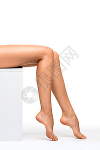 完美的女腿完美的女腿隔离白色背景上图片