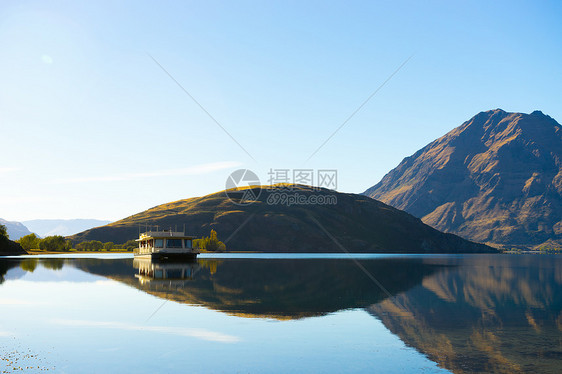 风景如画新西兰阿尔卑斯山湖泊的自然景观图片