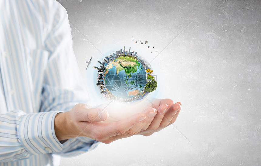 们星球的未来掌握你手中紧紧握住地球的双手这幅图像的元素由美国宇航