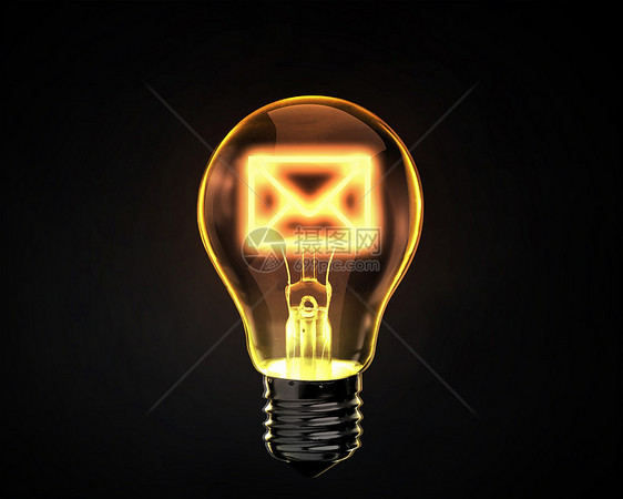 电子邮件灯泡与邮件标志黑暗的背景图片