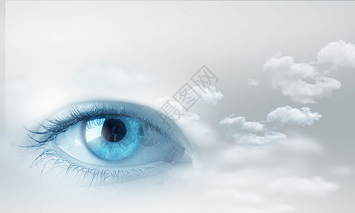 眼睛健康多云天空背景上的女蓝眼睛背景图片