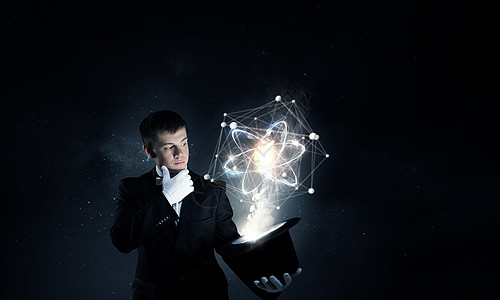 戴着圆筒帽的魔术师轻开朗的商人用魔法帽子把戏背景