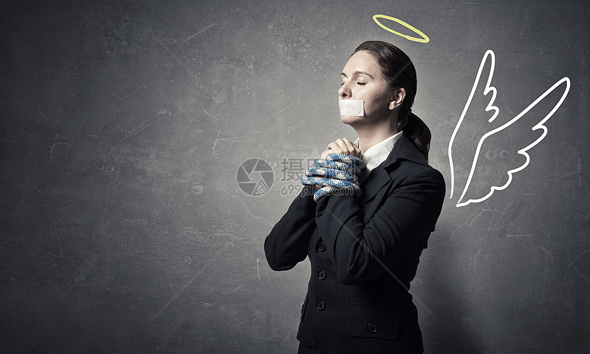 女人祈求怜悯轻无言的女商人 双手绑着 嘴上粘着胶带高清图片下载 正版图片 摄图网