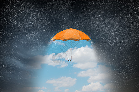 天空中的彩色雨伞图像与彩色伞天空下雨图片