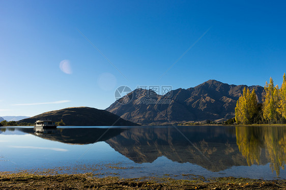 风景如画新西兰阿尔卑斯山湖泊的自然景观图片