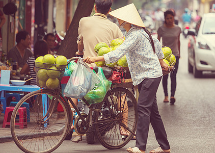 越南街头小贩图片