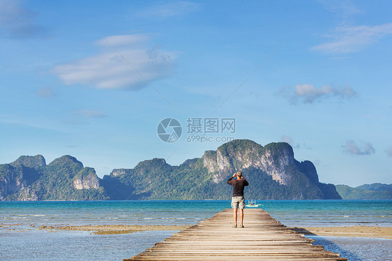 令人惊叹的海景海湾山区岛屿,巴拉望,菲律宾图片