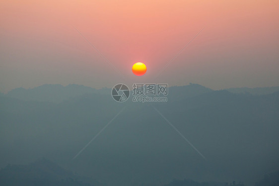 泰国北部的乡村景观图片