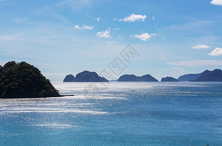 令人惊叹的海景海湾山区岛屿,巴拉望,菲律宾图片