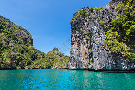 令人惊叹的海景海湾山区岛屿,巴拉望,菲律宾图片