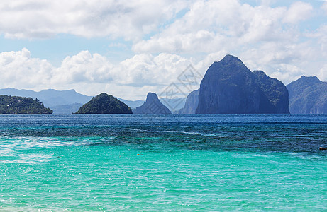 令人惊叹的海景海湾山区岛屿,巴拉望,菲律宾图片