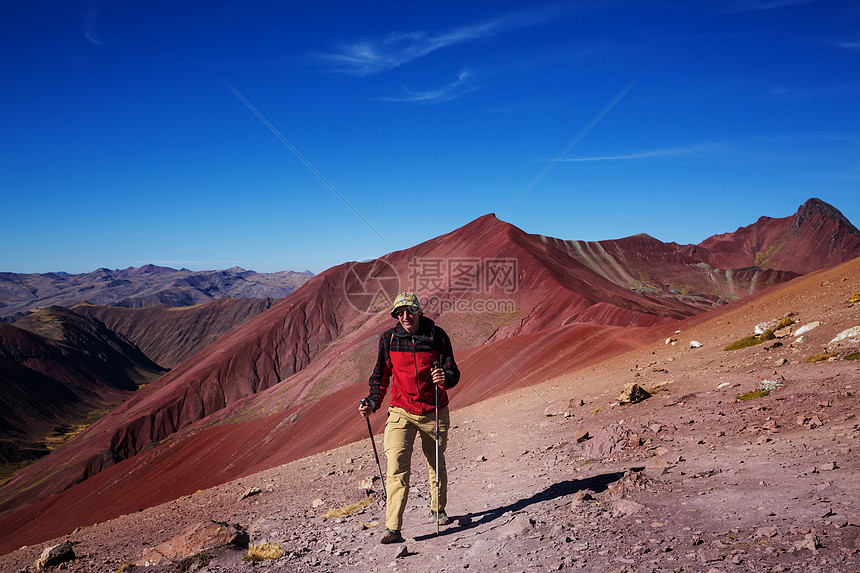 秘鲁库斯科地区维尼昆卡的徒步旅行场景蒙大纳德西特科洛雷斯,彩虹山图片