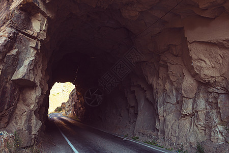 秘鲁峡谷的道路图片