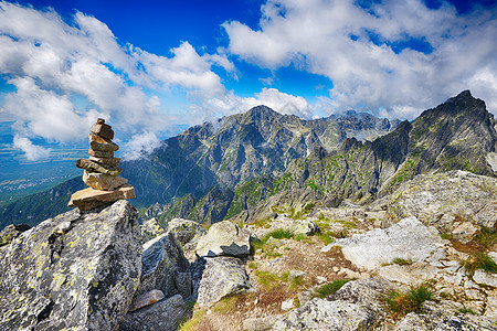 山坡山峰的山脉蓝天景观图片