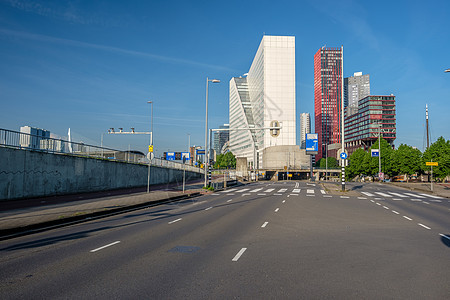 鹿特丹城市景观天际线与空路荷兰荷兰南部图片