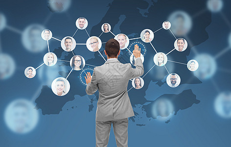 商业,人,沟通,合作技术商人触摸虚拟屏幕与联系人图标欧洲蓝色背景商人用虚拟屏幕与联系人图片