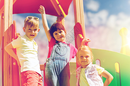 夏天,童,休闲,友谊人的群快乐的孩子儿童游乐场群快乐的孩子儿童游乐场图片