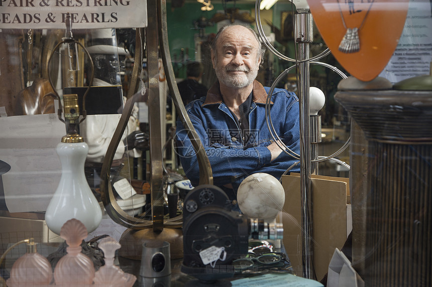 古董店老板