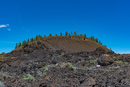 纽伯里火山纪念碑的熔岩布特图片
