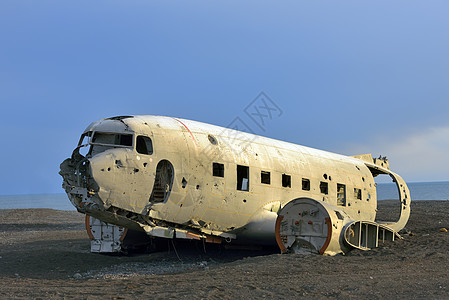索尔海姆桑德尔飞机残骸冰岛南部春季背景图片