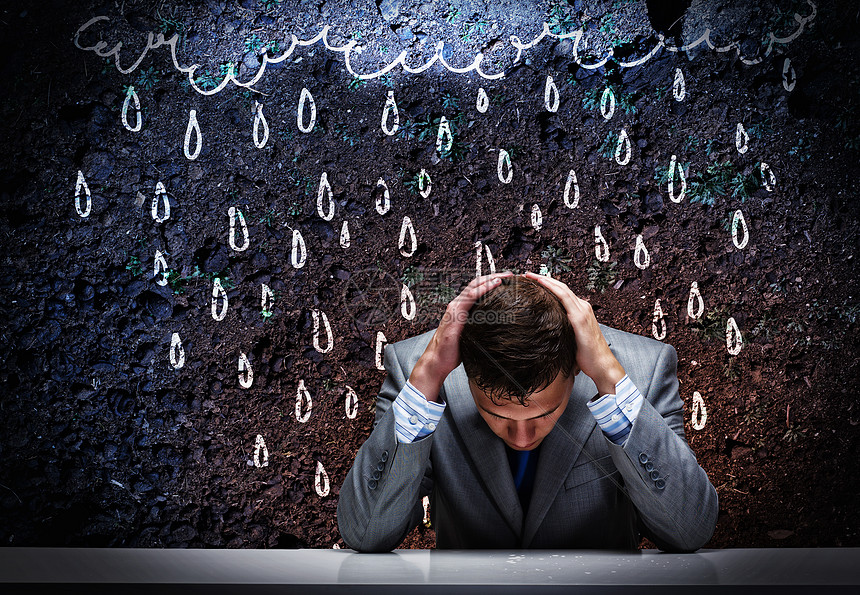 商业危机麻烦周的商人,双手放头上