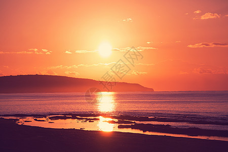 塞浦路斯海岸美丽的日落图片