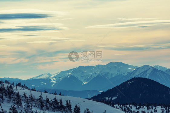 喀尔巴阡山脉位于欧洲中部亦作Carpathians图片