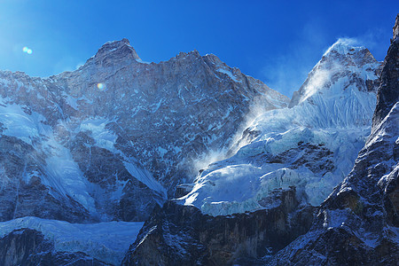 风景优美的詹努峰,坎肯琼加地区,喜马拉雅山,尼泊尔图片