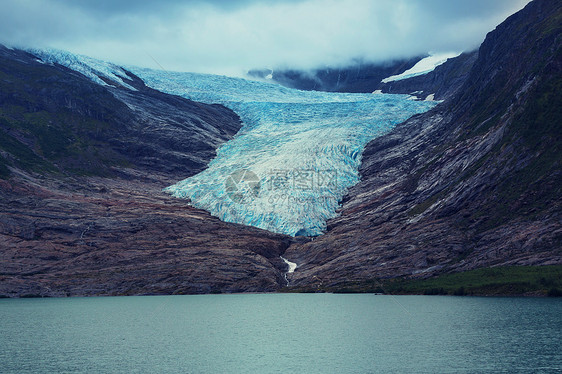 挪威Svartisen冰川景观图片