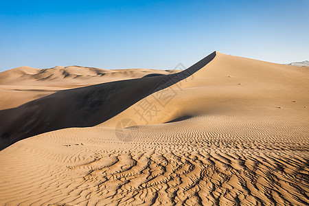 秘鲁ICA地区的华卡奇纳沙丘图片