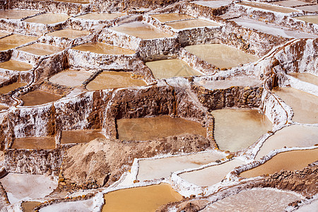 秘鲁库斯科附近的SalinasdeMaras盐矿图片