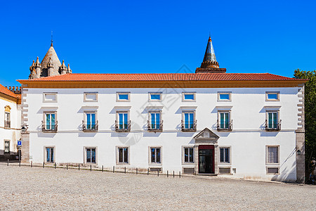 埃沃拉博物馆位于葡萄牙埃沃拉它占据了古老的公会宫殿,靠近埃沃拉大教堂,历史中心图片