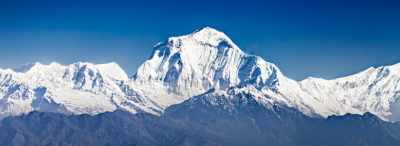 喜马拉雅德拉瓦吉里山日出全景图片