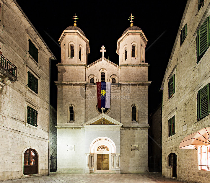 旧教堂里的斯塔里格雷德,科托尔,黑山图片