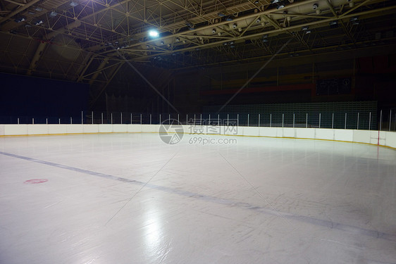 室内空冰场曲棍球滑冰场图片