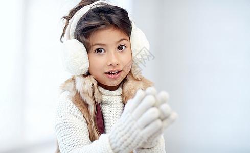 冬天,人们,幸福的快乐的小女孩戴着耳罩图片