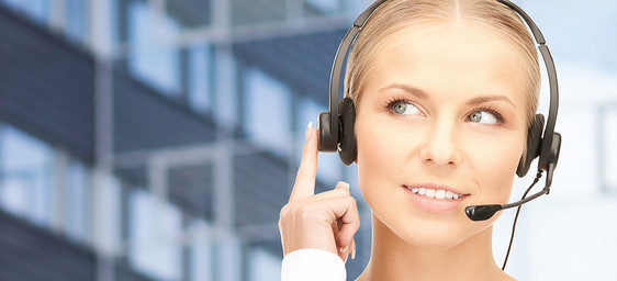 商业,人,技术沟通快乐女帮助热线运营商耳机城市办公楼背景图片
